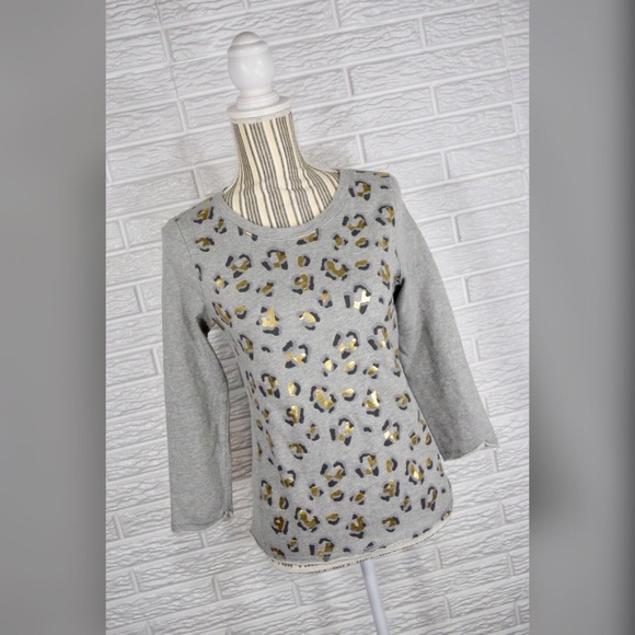 GAP Tops - {gap} Grey & Gold Leopard Print Sweatshirt